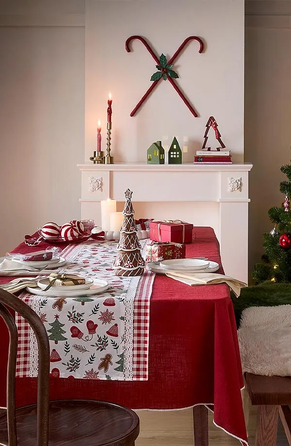 Maison - Chemin de table avec imprimé Noël - blanc/rouge