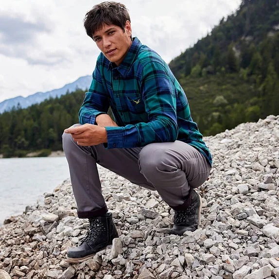 Homme - Pantalon extensible regular &agrave; doublure chaude en flanelle, droit - gris fum&eacute;