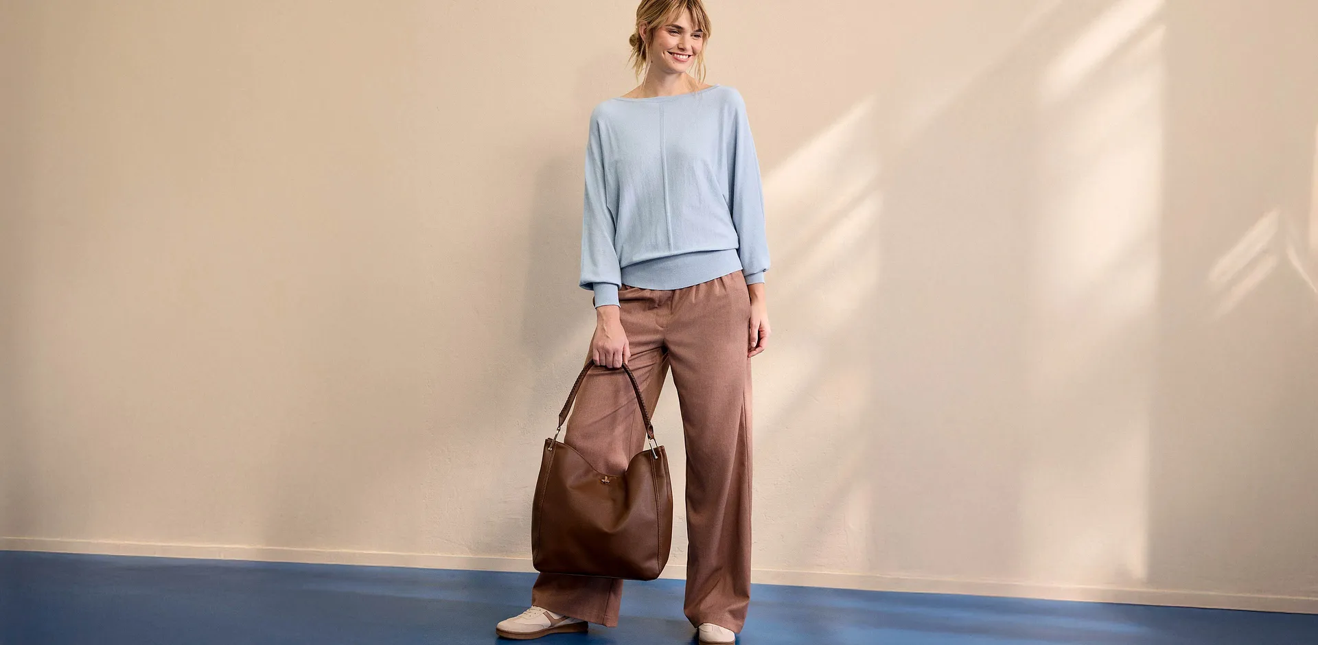 Femme - Pull &agrave; manches chauve-souris - bleu poudr&eacute;