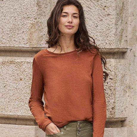 Femme - Mode - T-shirts & Tops