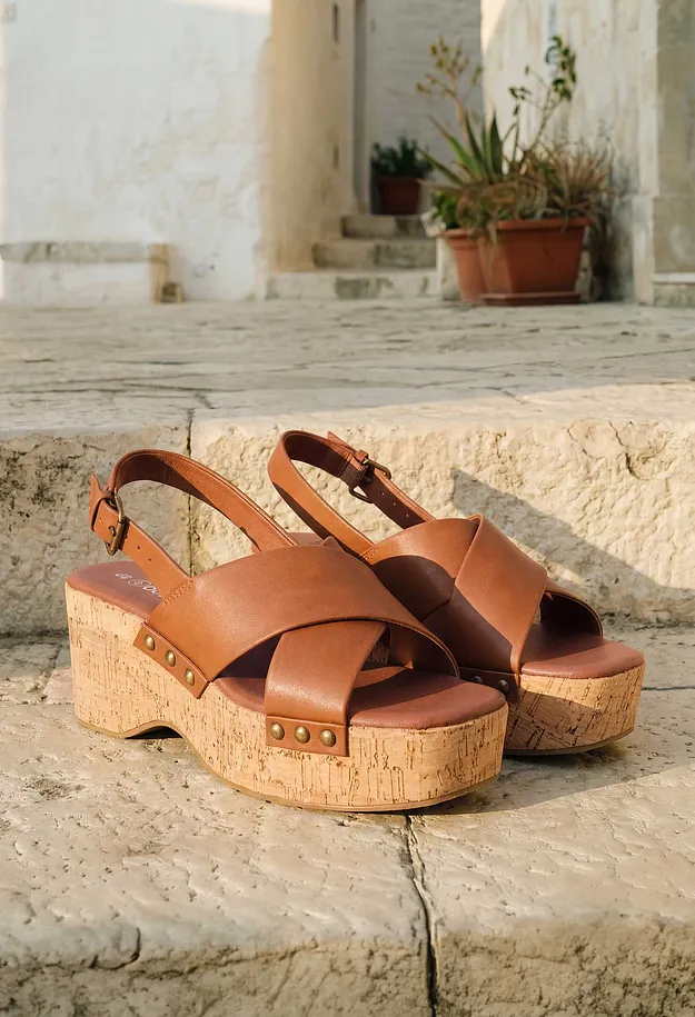 Femme - Sandalettes compens&eacute;es - marron