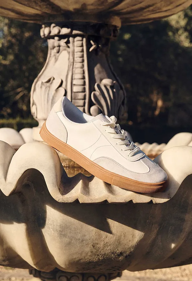 Femme - Sneakers r&eacute;tro - blanc cass&eacute;