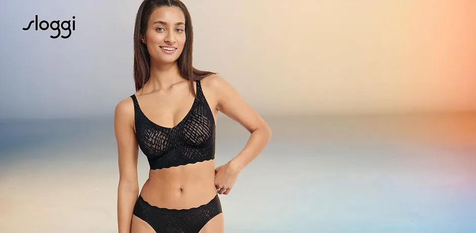 Soutien-gorge à dentelle noir élégant et slip assorti : la lingerie féminine pour les femmes au style affirmé.