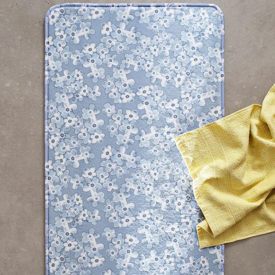 Maison - Tapis de bain &agrave; m&eacute;moire de forme - bleu clair &agrave; fleurs
