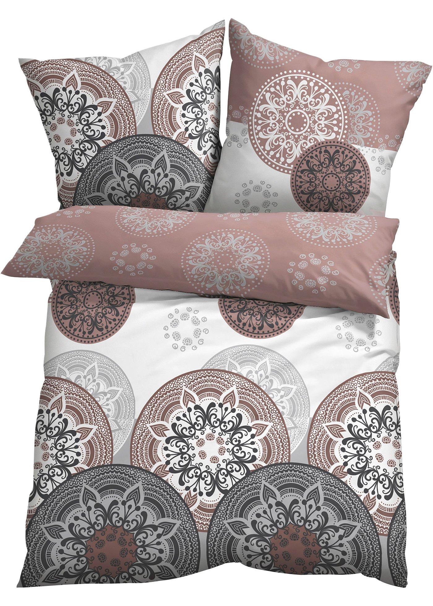 Parure de lit à motif ornement