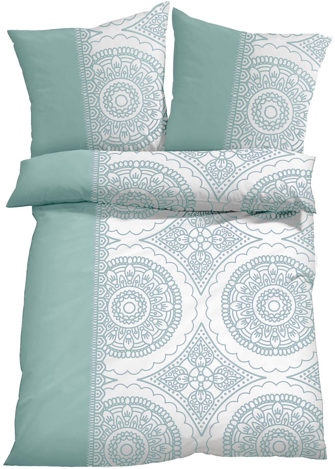 Parure de lit à motif ornement