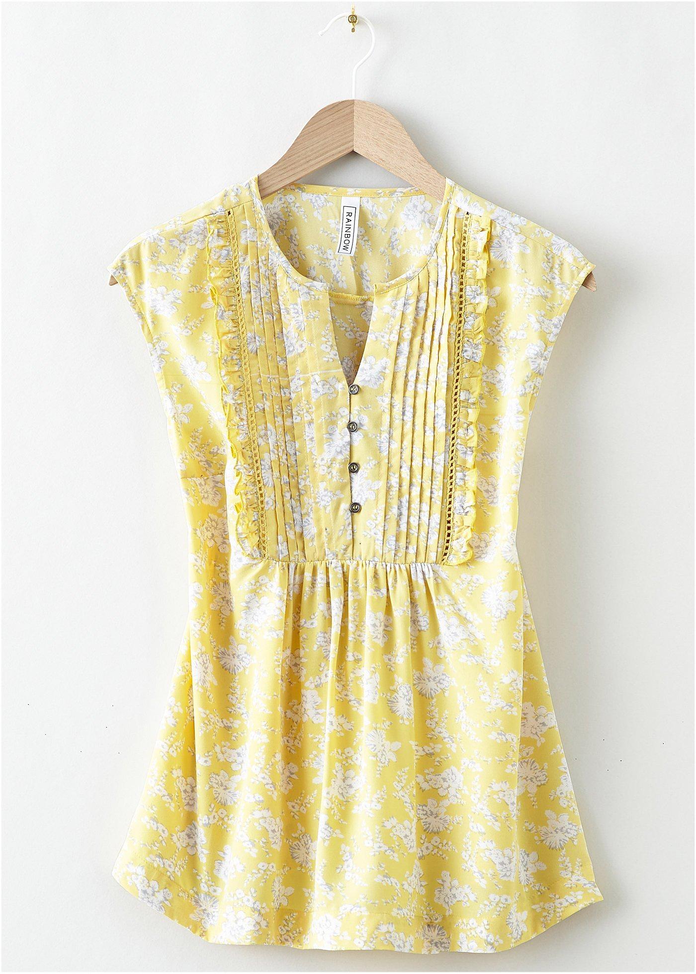 Blouse manches courtes à épaules basses