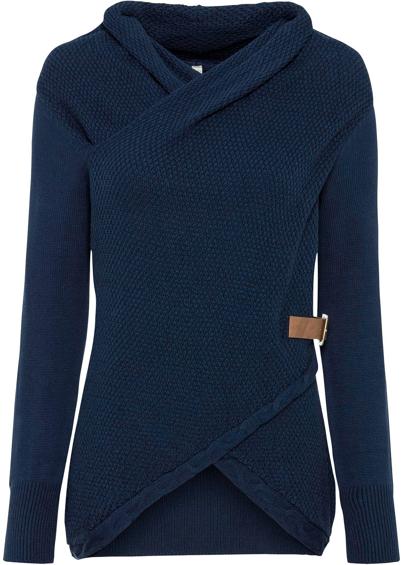 Pull avec accessoire