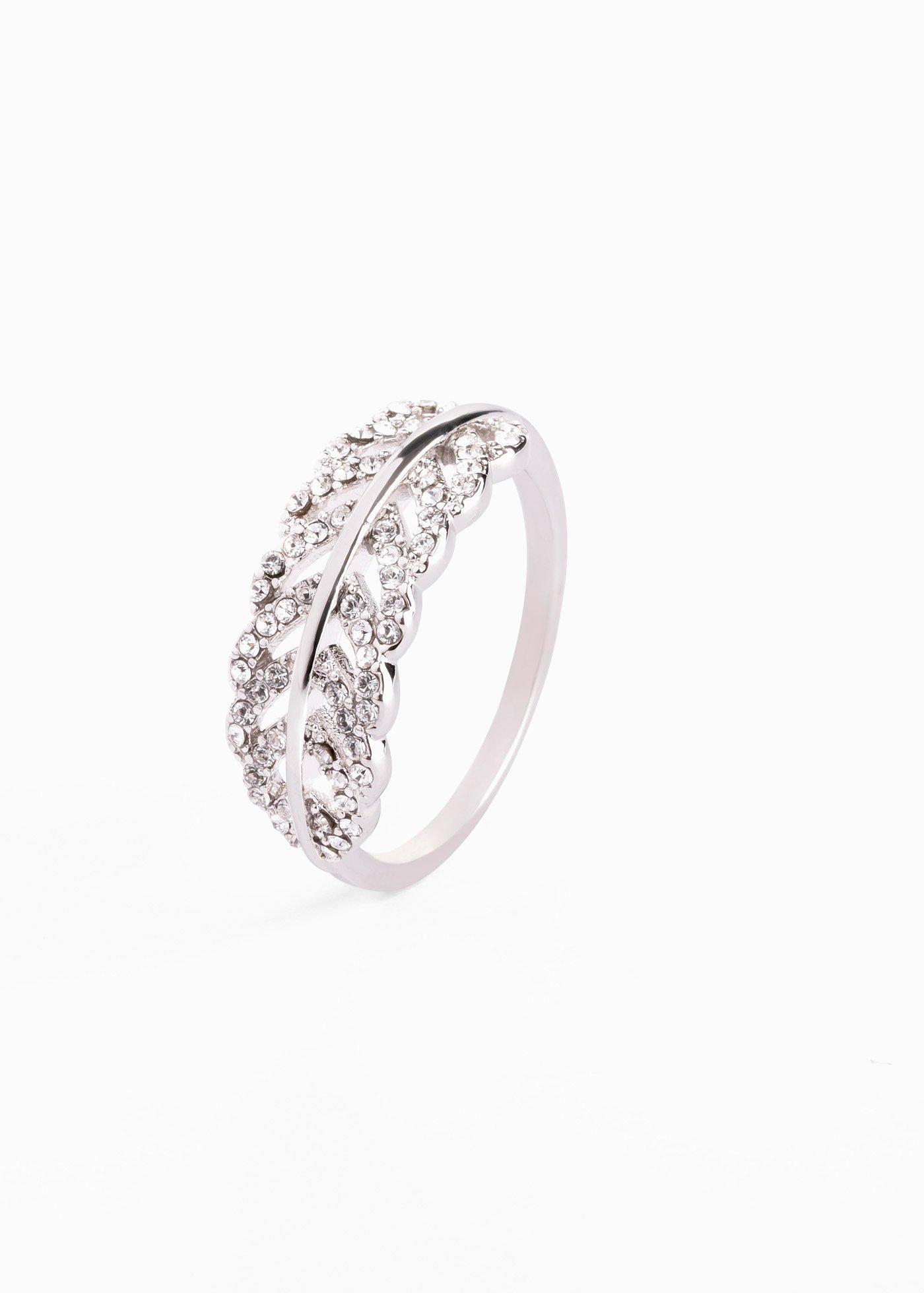 Bague sertie de cristaux