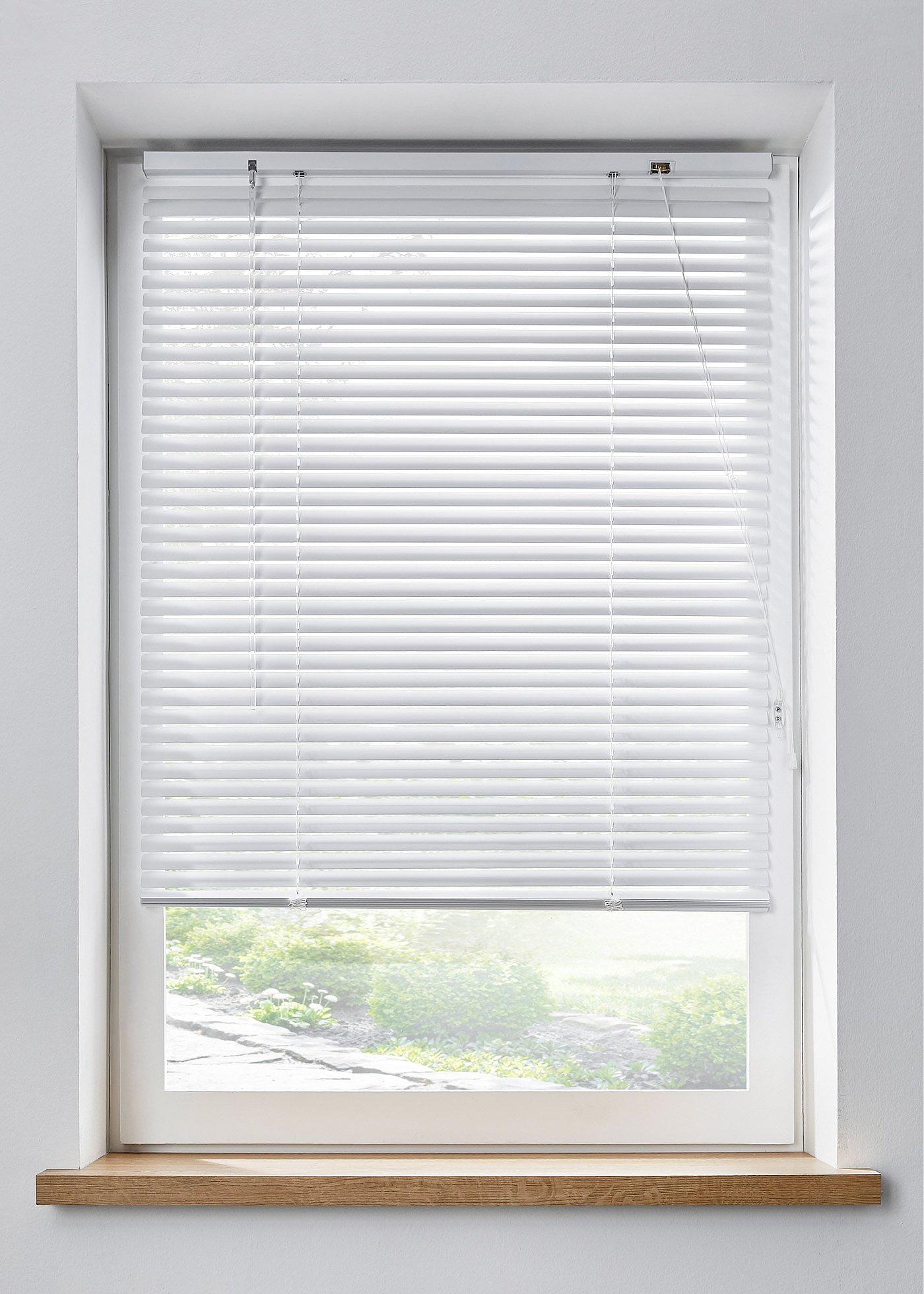 Store à lamelles aluminium