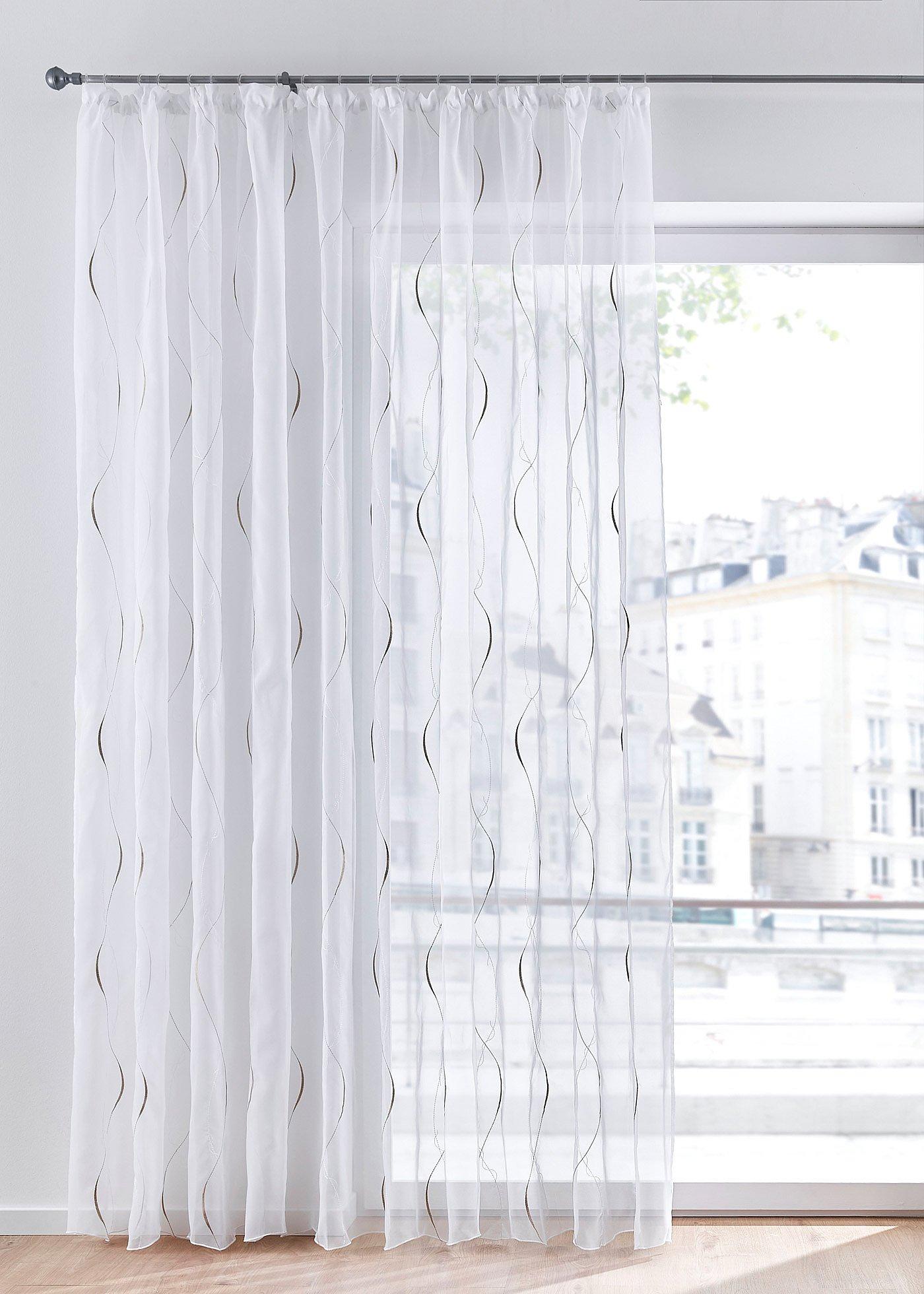 Voilage transparent à broderie