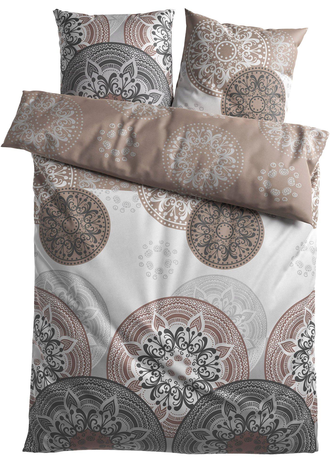 Parure de lit à motif ornement