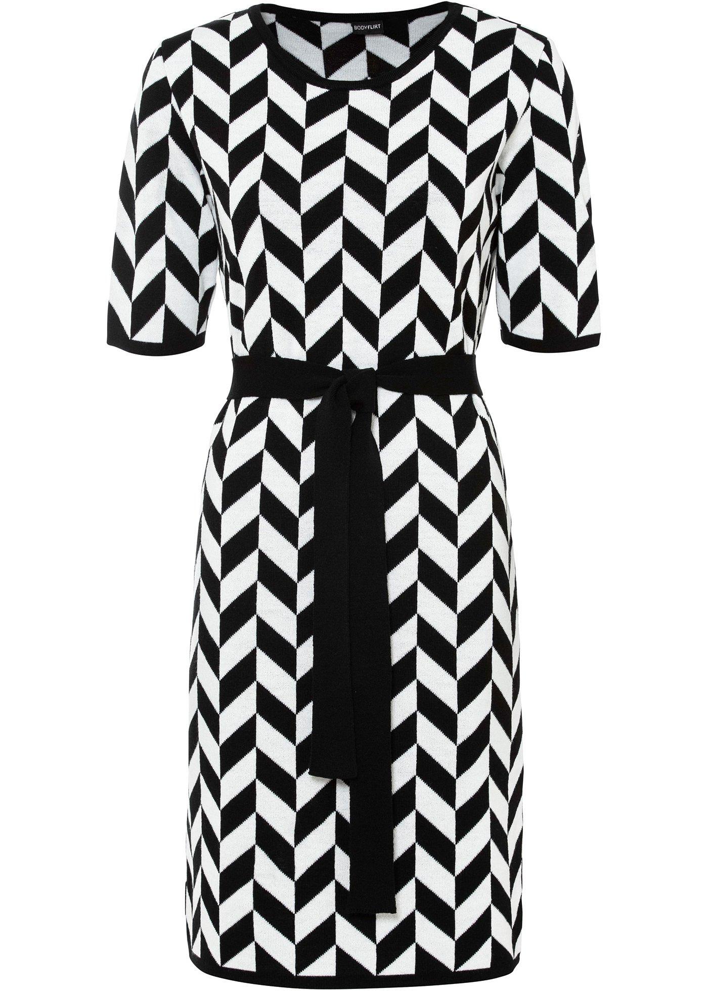 Robe en maille à manches courtes