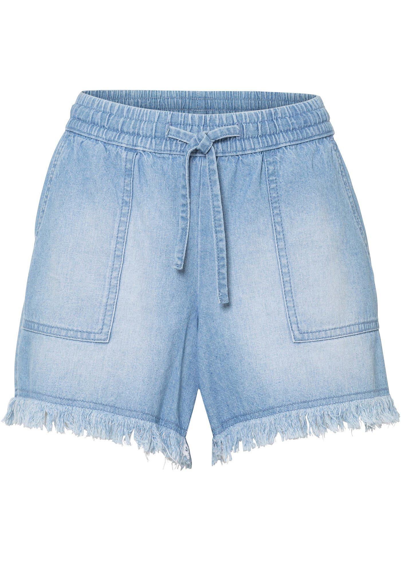 Short en jean avec grandes poches