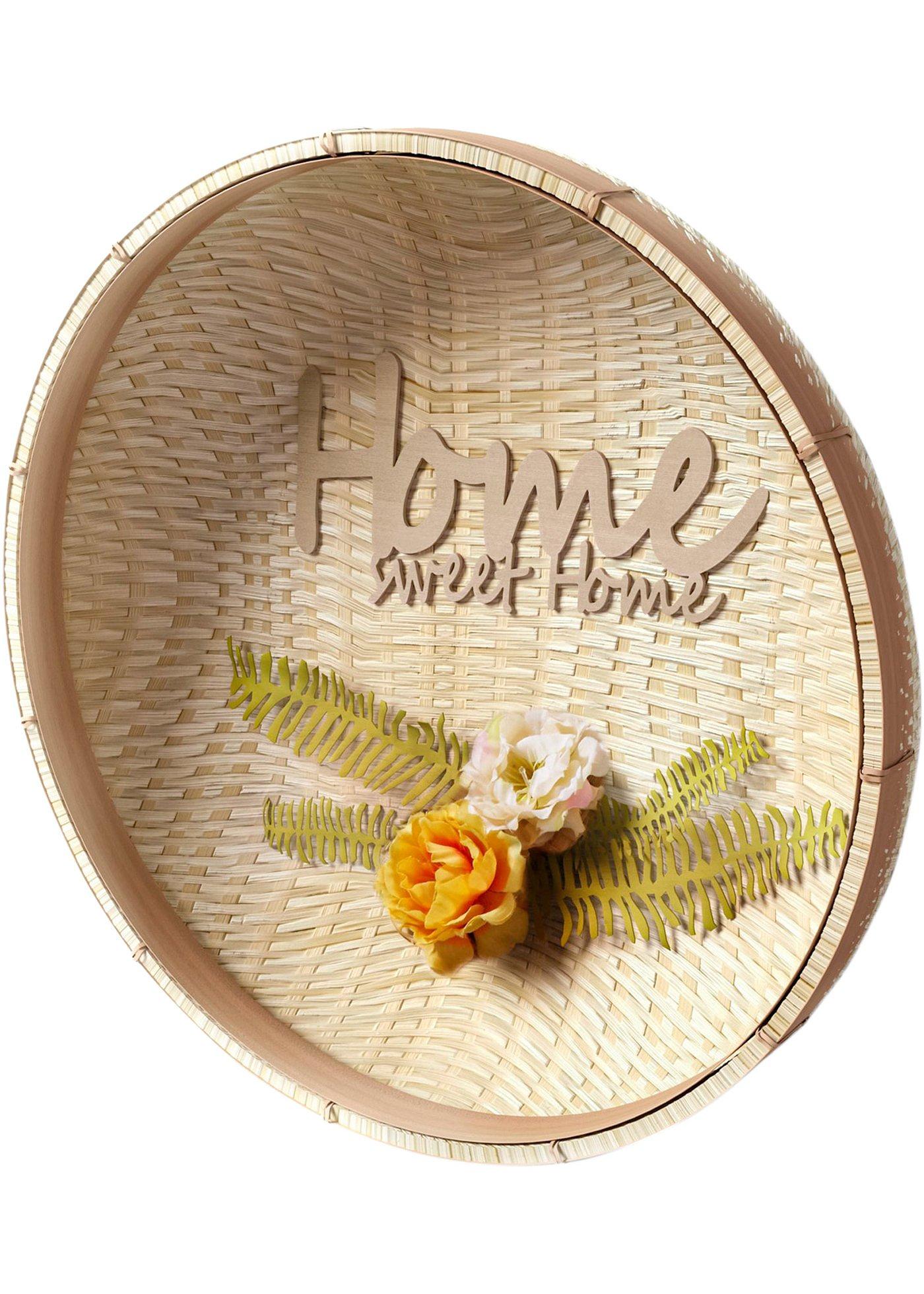 Décoration murale avec fleurs séchées