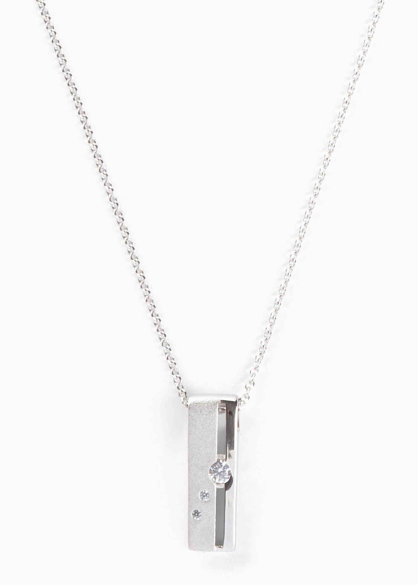 Collier avec zirconium