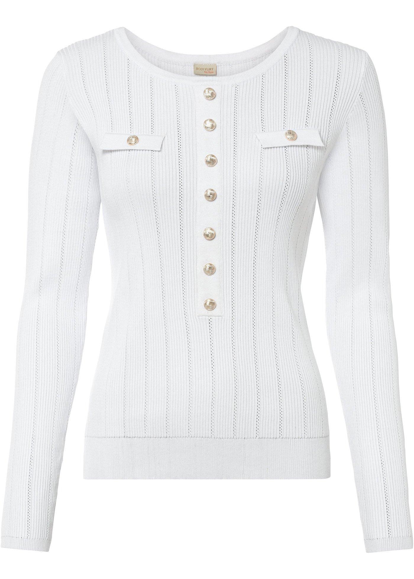 Pull finement côtelé avec boutons dorés