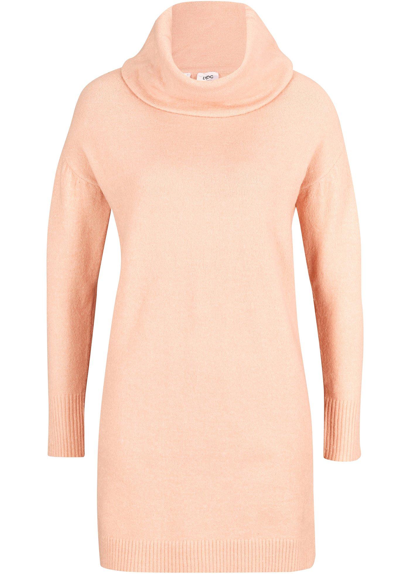 Robe en maille à col large