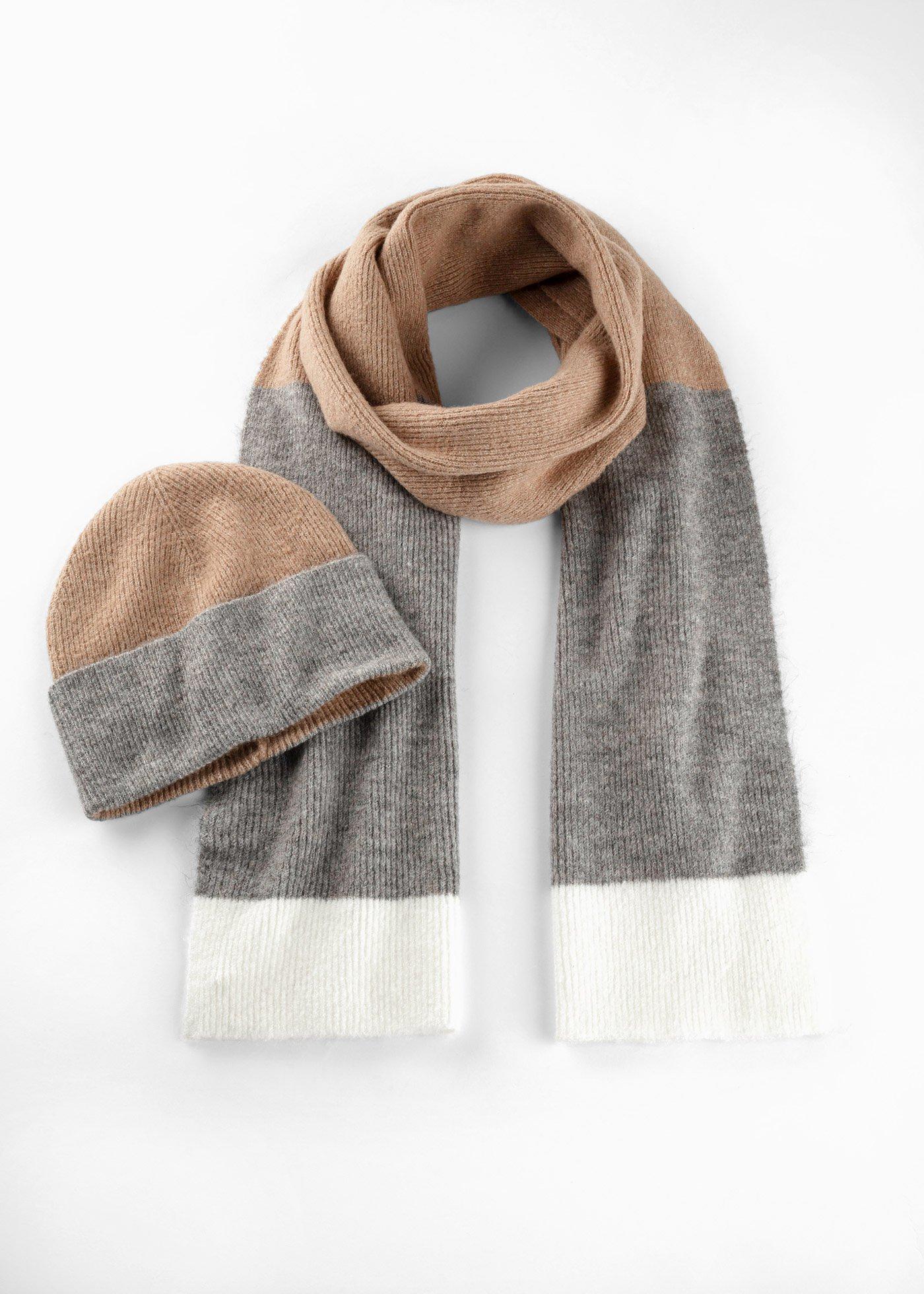 Écharpe et bonnet (Ens. 2 pces.)