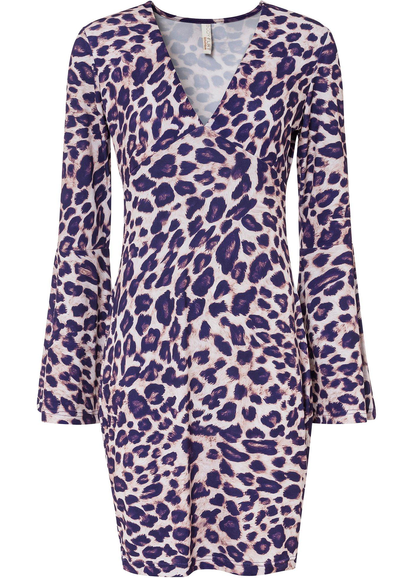 Robe à manches trompette