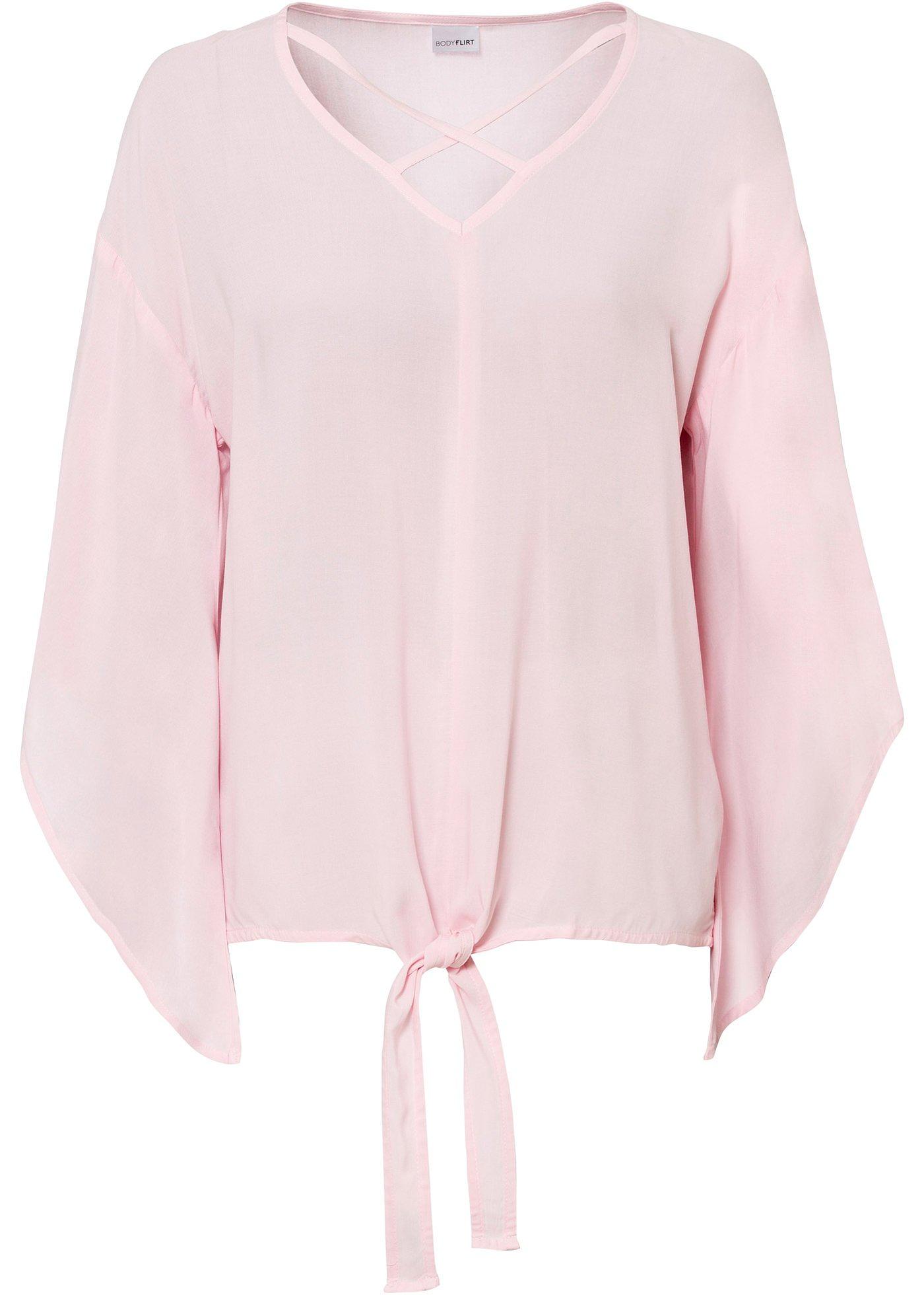 Blouse à manches papillon