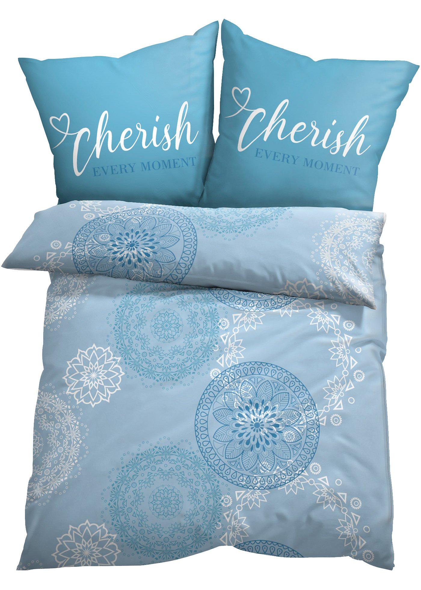 Parure de lit avec ornement