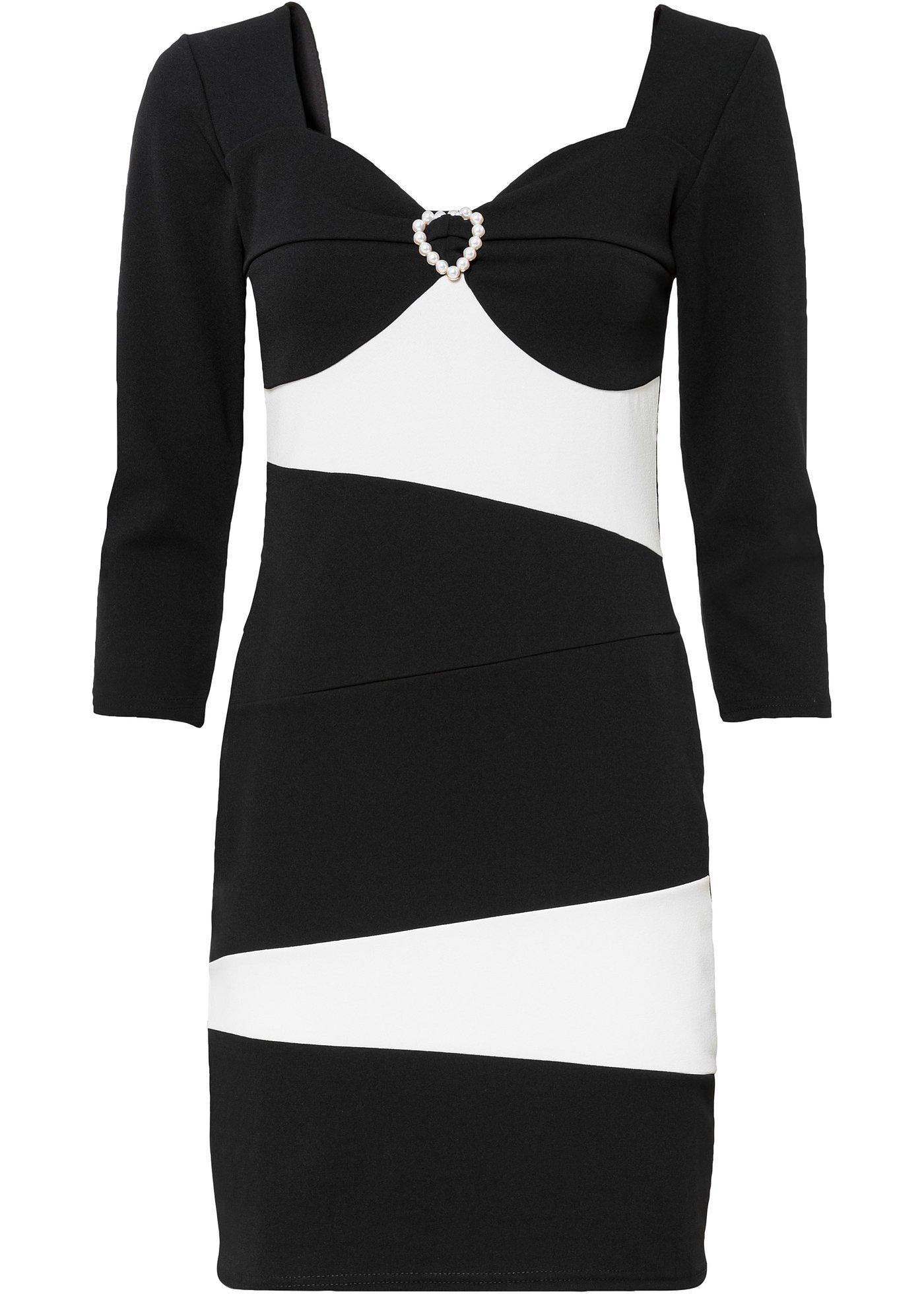 Robe avec accessoires