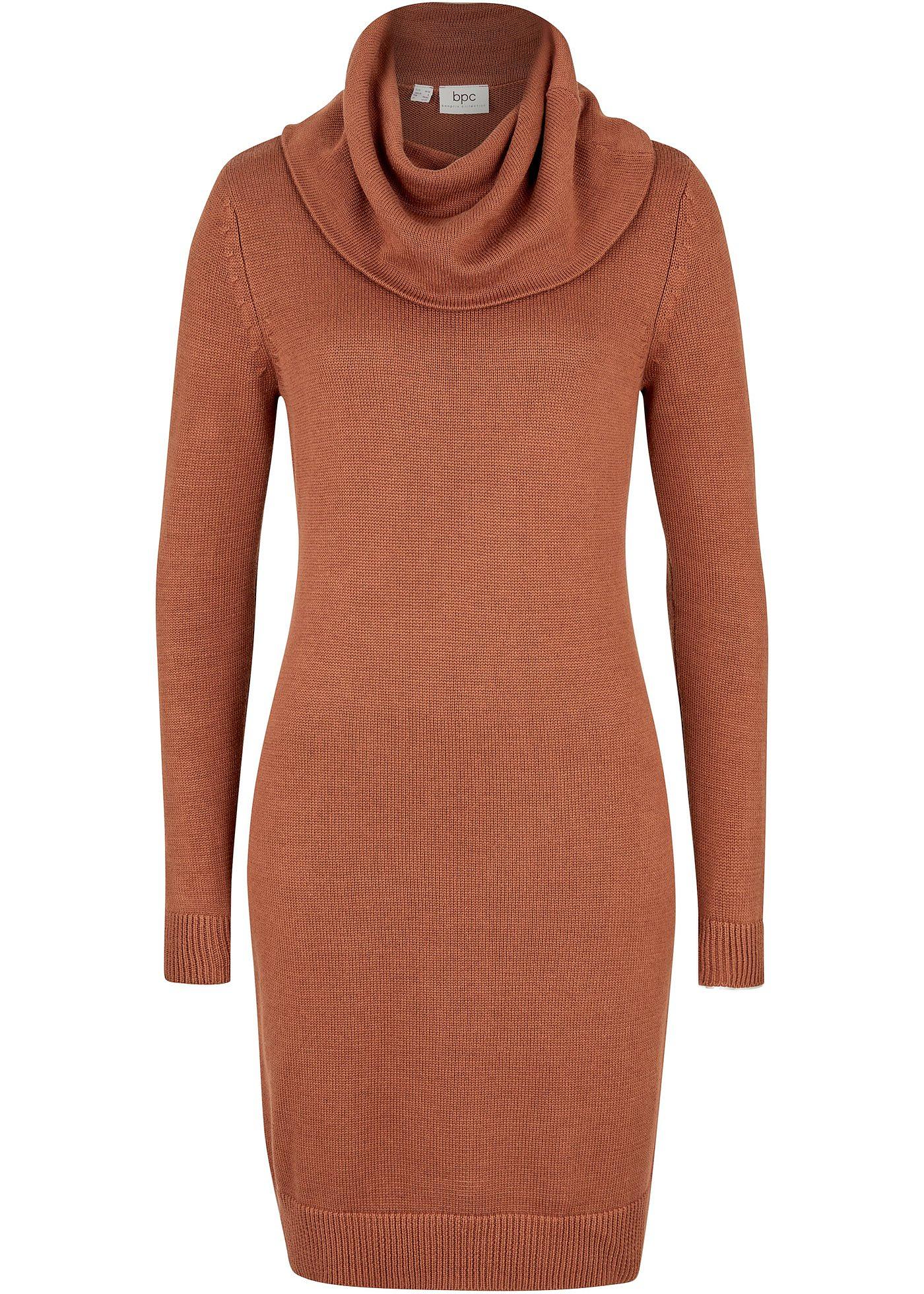 Robe en maille à col roulé