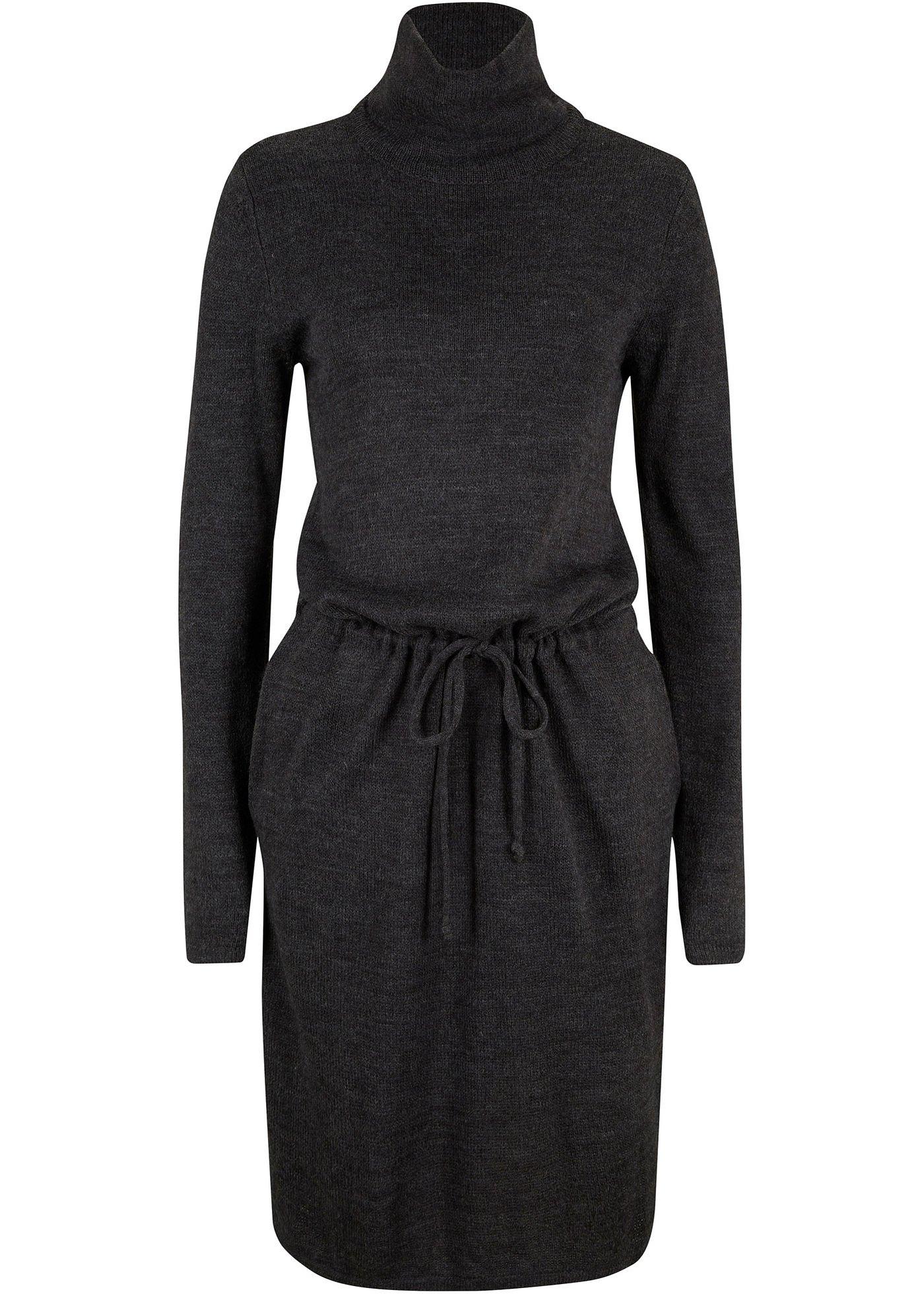 Robe en maille à col haut