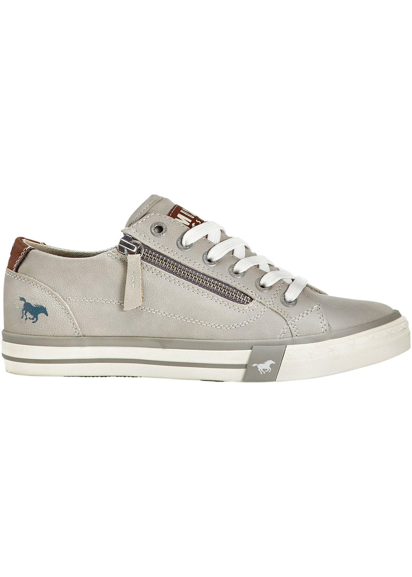 avis chaussures mustang