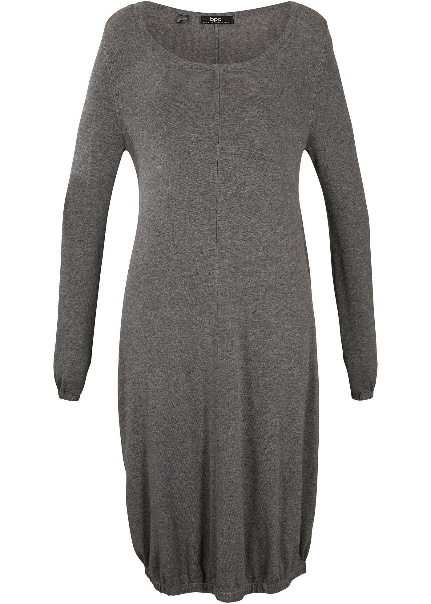 Robe en maille fine coupe ovoïde