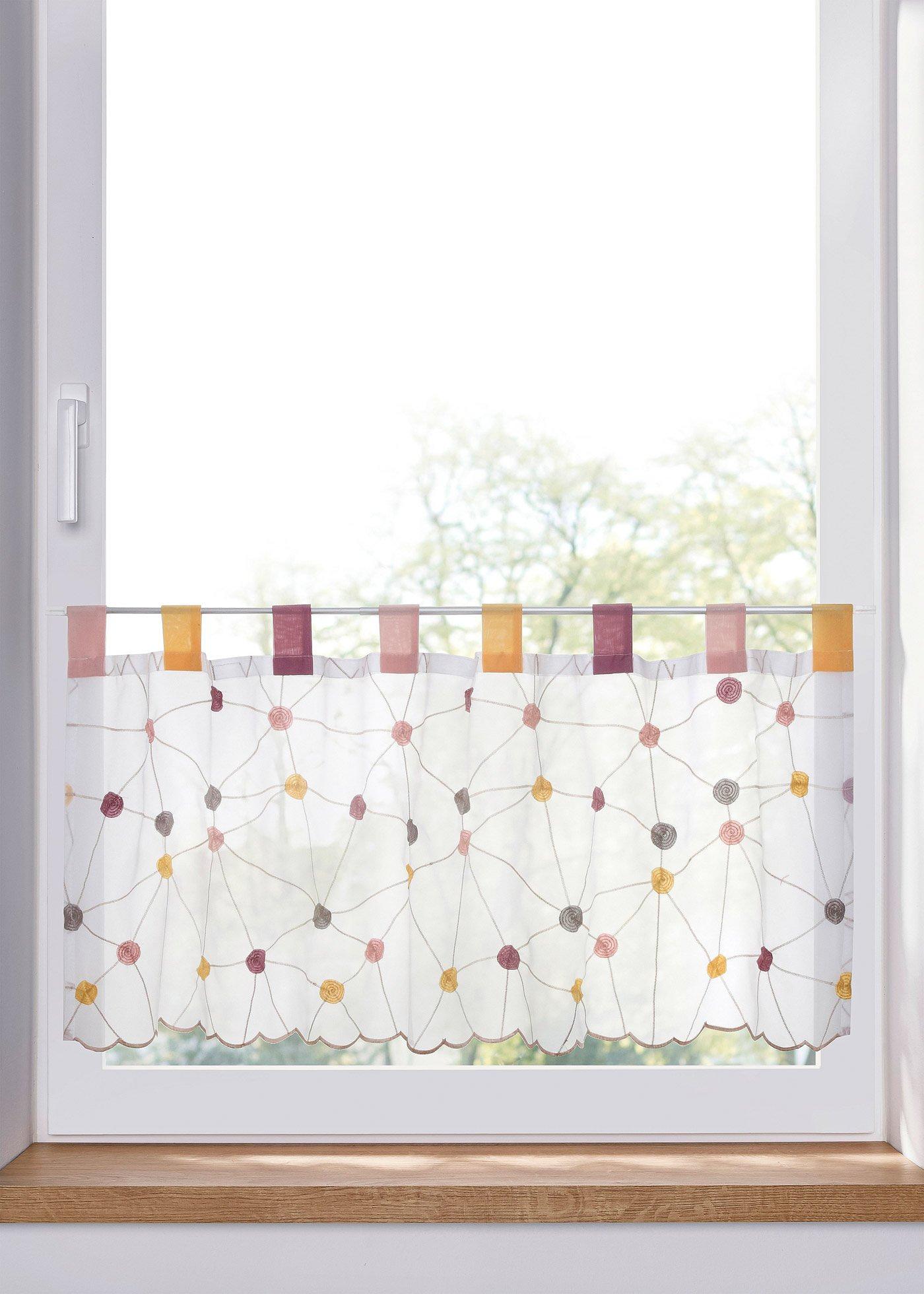 Brise-bise avec broderie