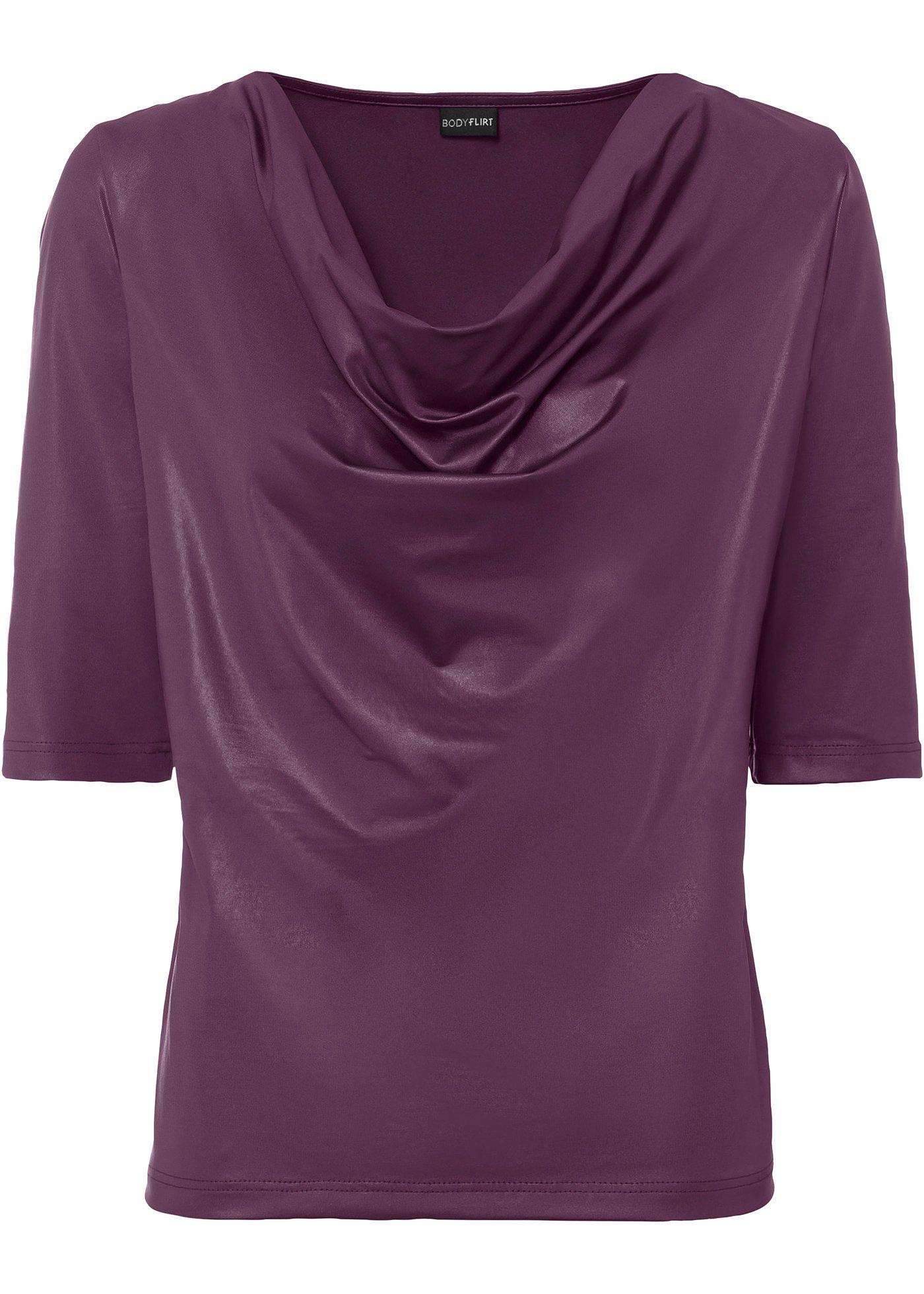 T-shirt à col bénitier