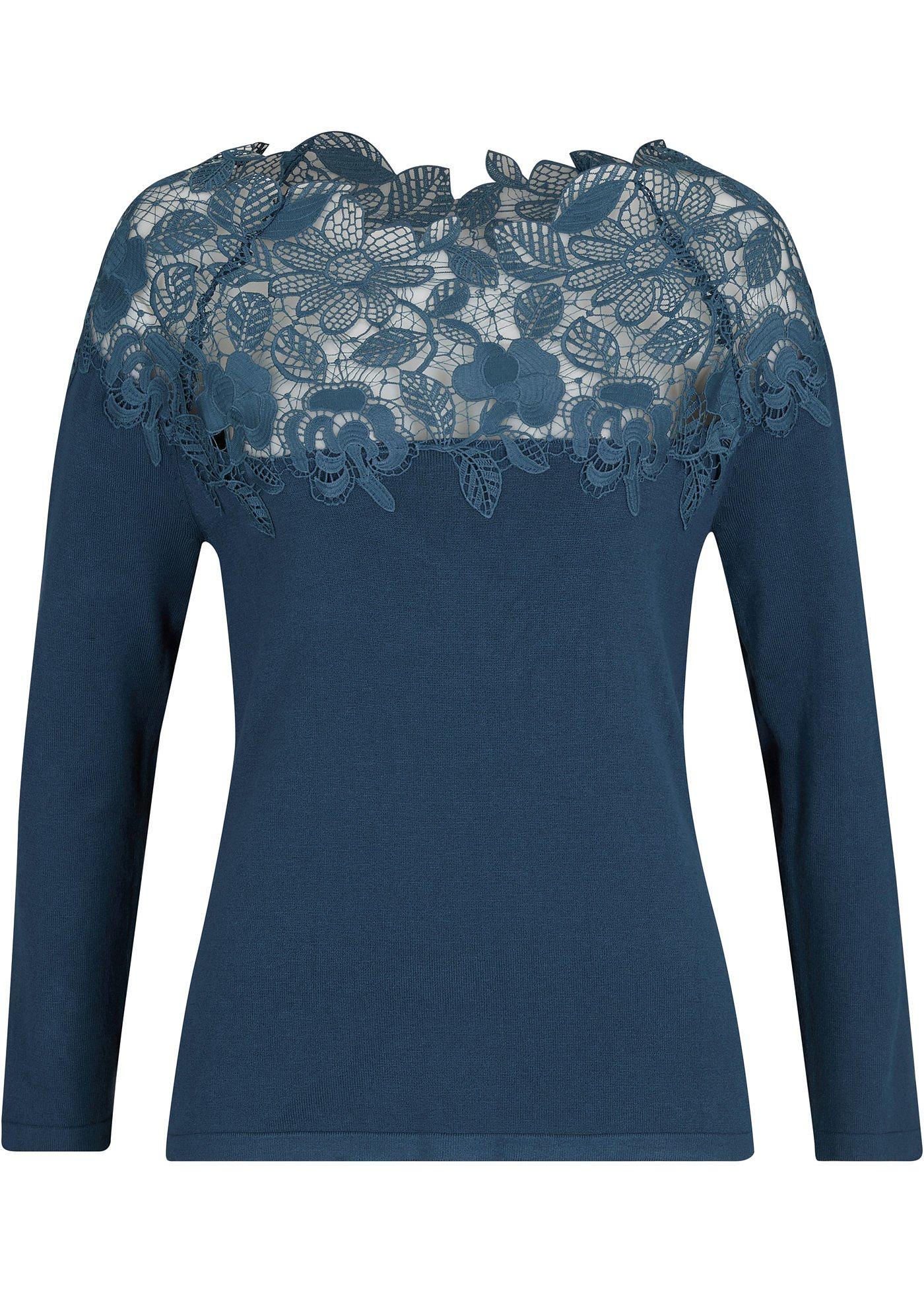 Pull à détail dentelle