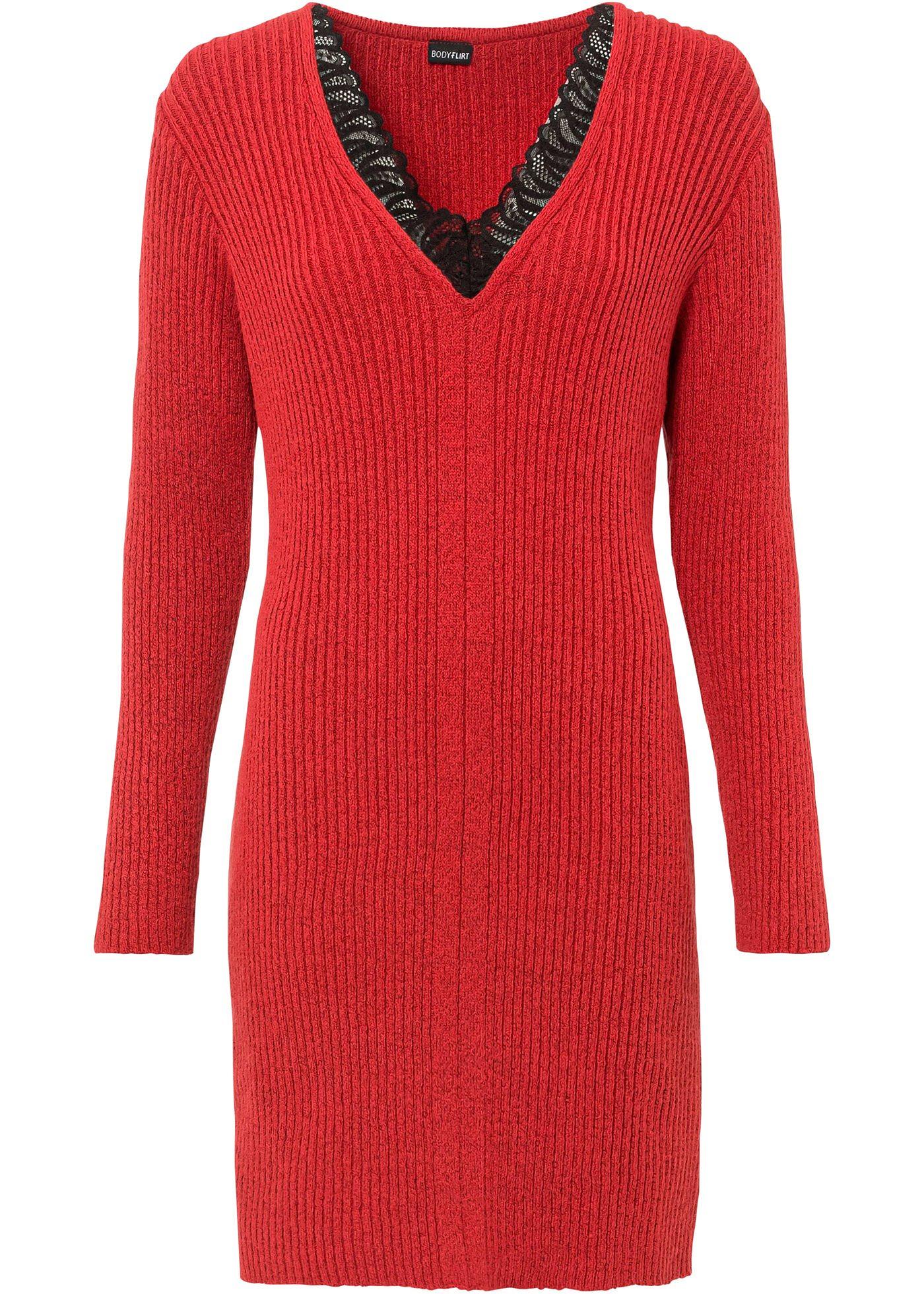 Robe en maille à dentelle