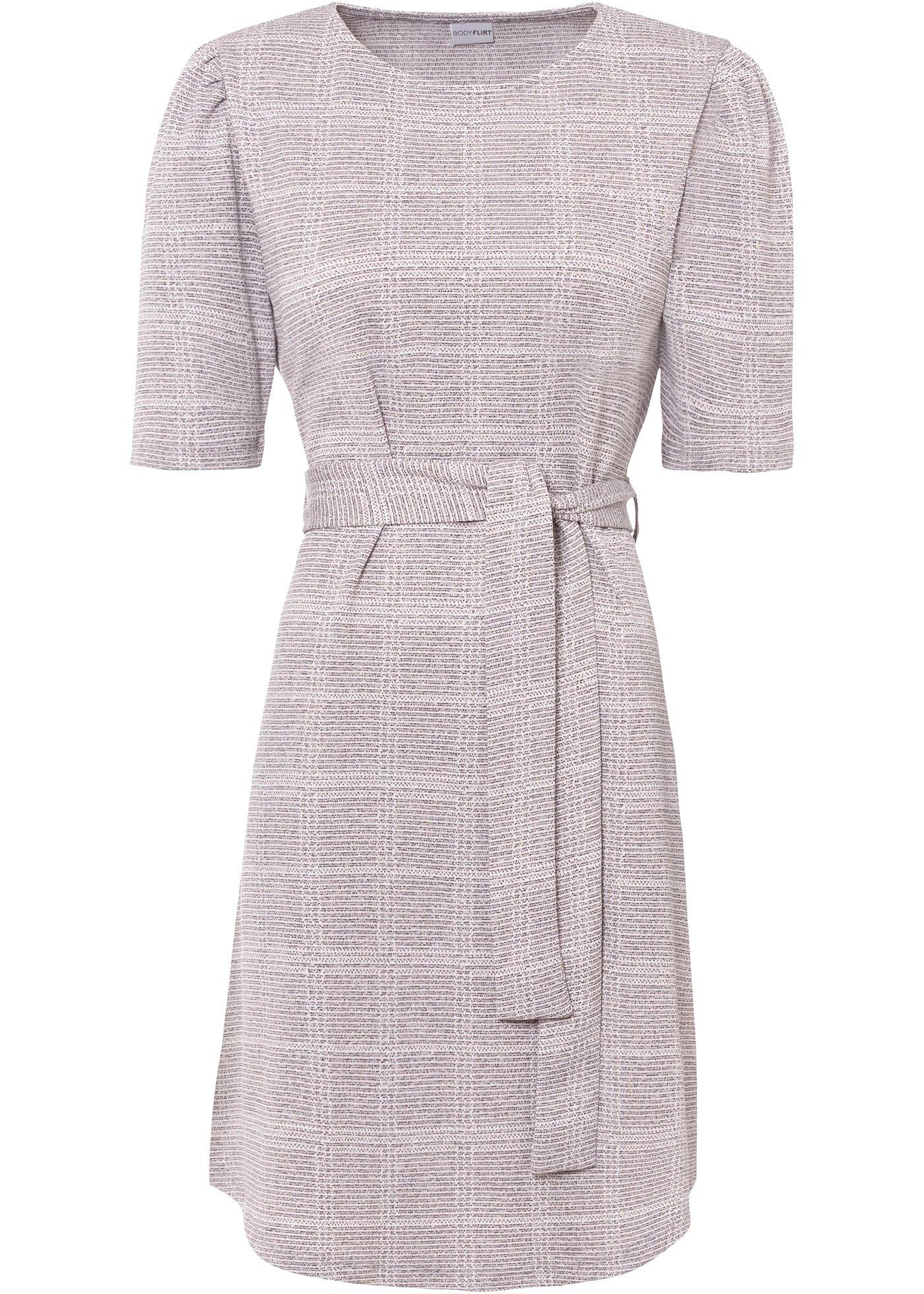 Robe avec ceinture à nouer