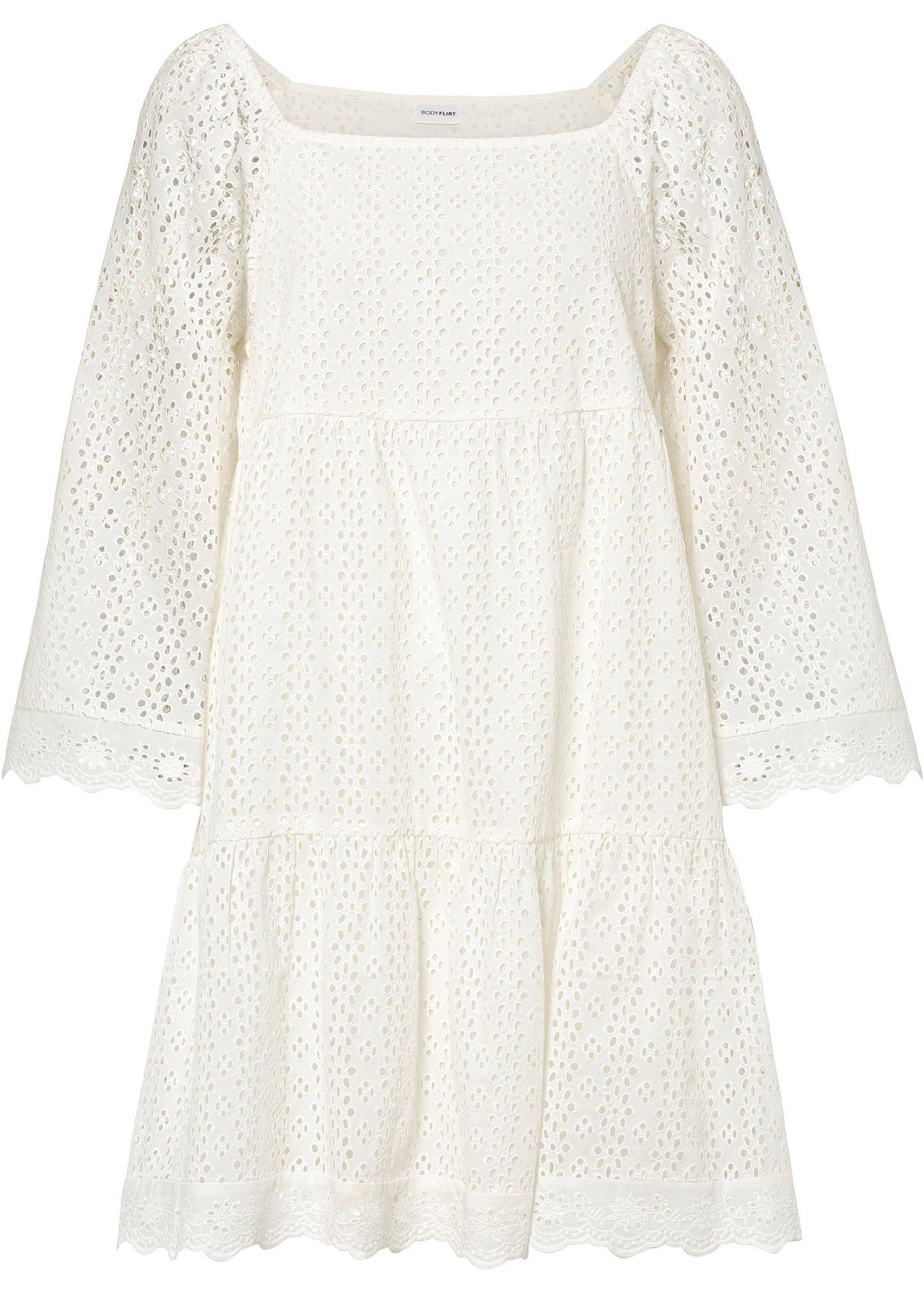 Robe à broderie ajourée