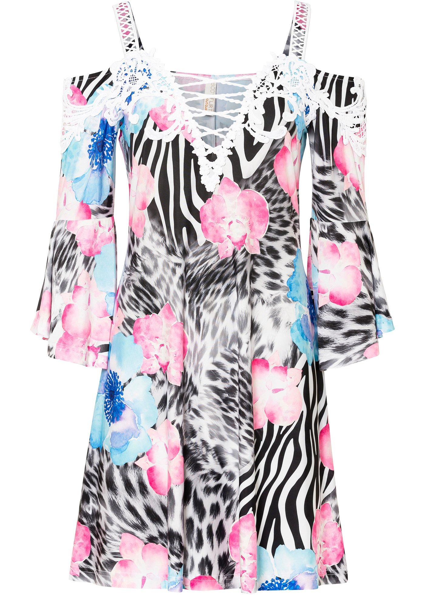 Robe épaules dénudées avec bretelles en crochet