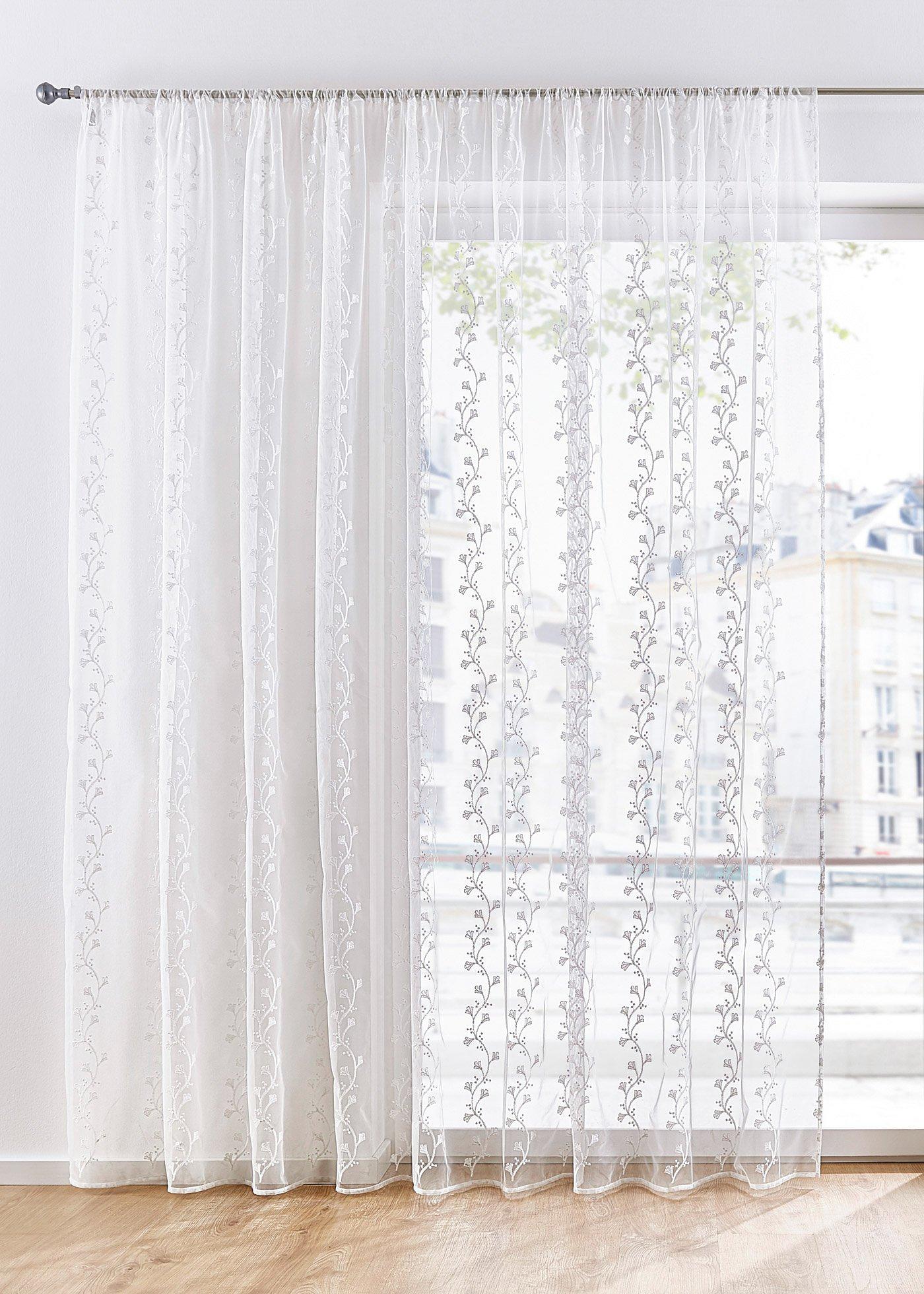 Voilage avec broderie florale