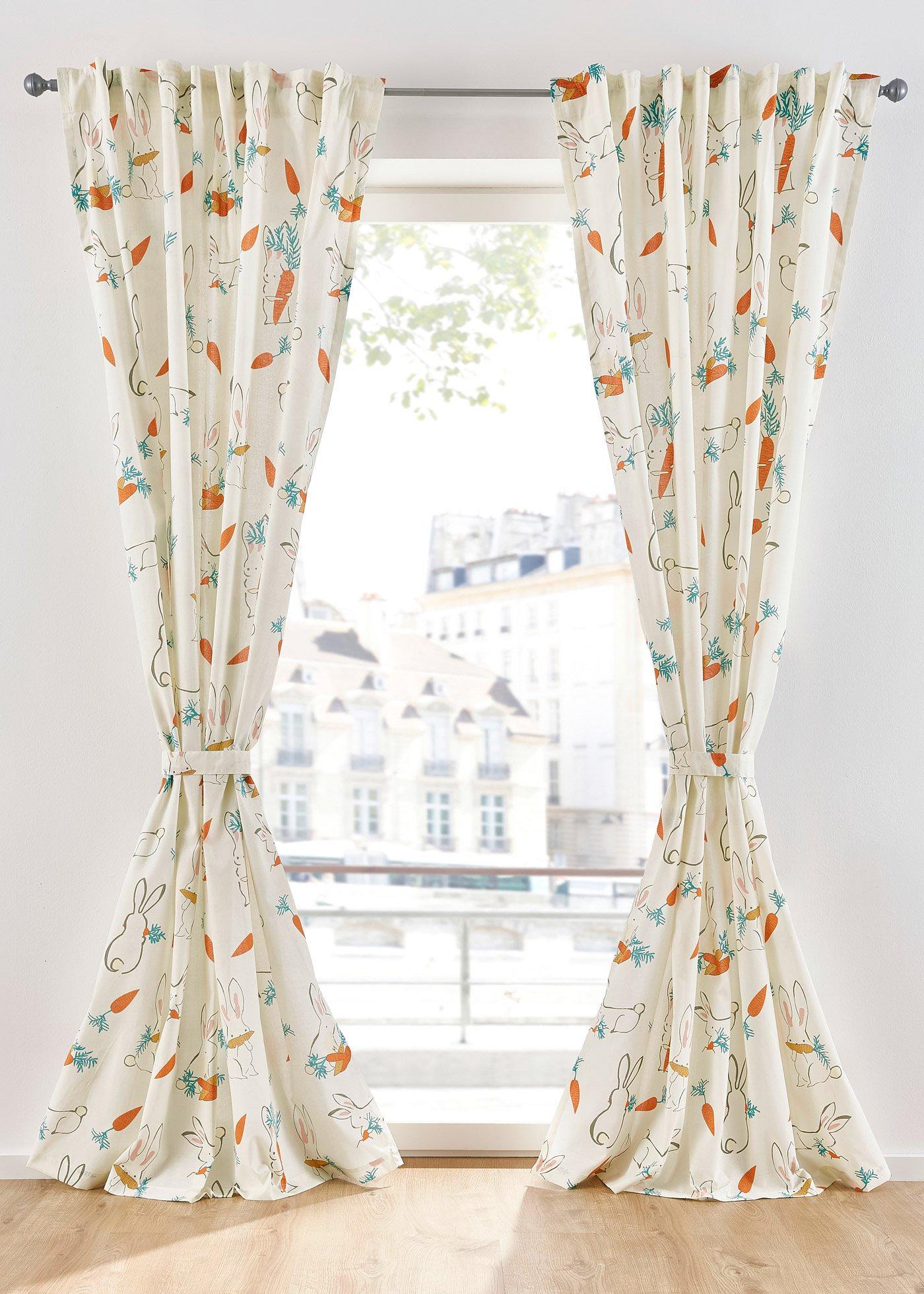 Panneau avec imprimé lapins et embrasse incluse (1 pce.)