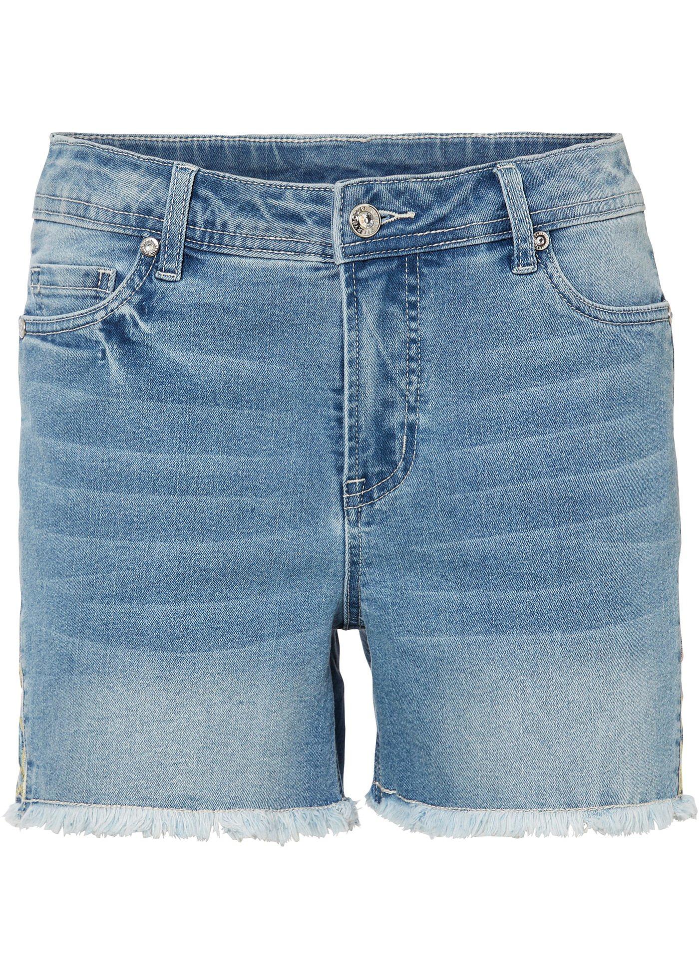 Short en jean à broderie