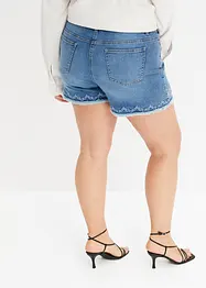 Short en jean avec broderies anglaises, bonprix