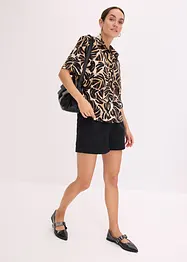 Short avec broderies anglaises, bonprix