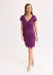 Robe en dentelle avec application en crochet sur l’encolure, bonprix