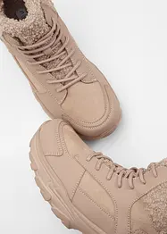 Boots lacées et doublées, bonprix