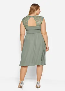 Robe courte à dentelle, bonprix
