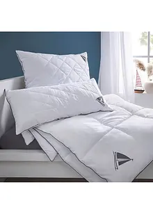 Couette toucher duvet modérée, bonprix