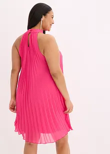 Robe plissée en crêpe avec une fleur appliquée, bonprix