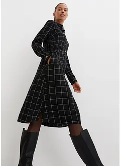 Robe-chemise en flanelle longueur midi, à carreaux, bonprix