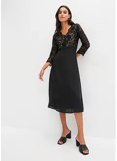 Robe en crêpe avec dentelle, bonprix